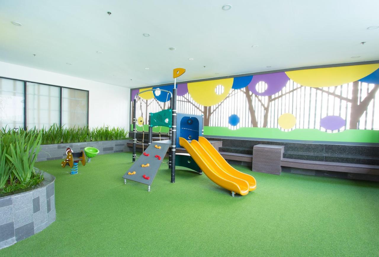 Oui! Oui! Saigon Apartment - Rivergate Residence โฮจิมินห์ซิตี้ ภายนอก รูปภาพ
